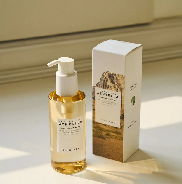 Light Cleansing Oil Aceite Desmaquillante y Limpiador Suave - 200Ml Madagascar Centella | SKIN1004