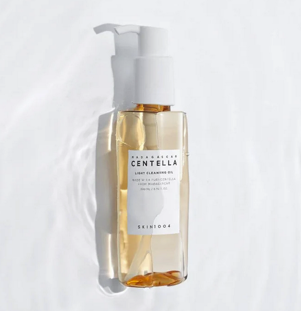 Light Cleansing Oil Aceite Desmaquillante y Limpiador Suave -  200Ml Madagascar Centella | SKIN1004
